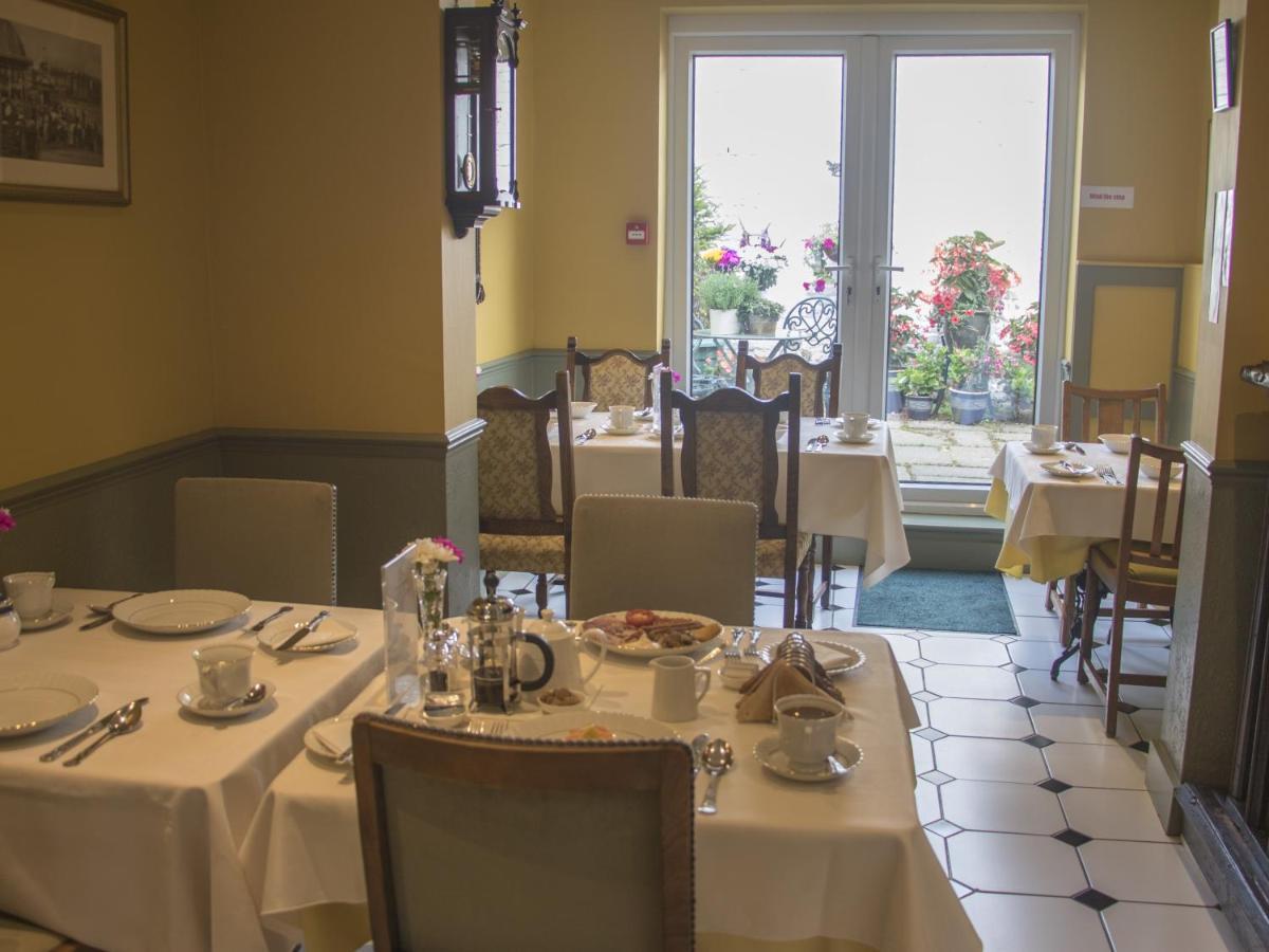 Albert & Victoria Guest House イーストボーン エクステリア 写真