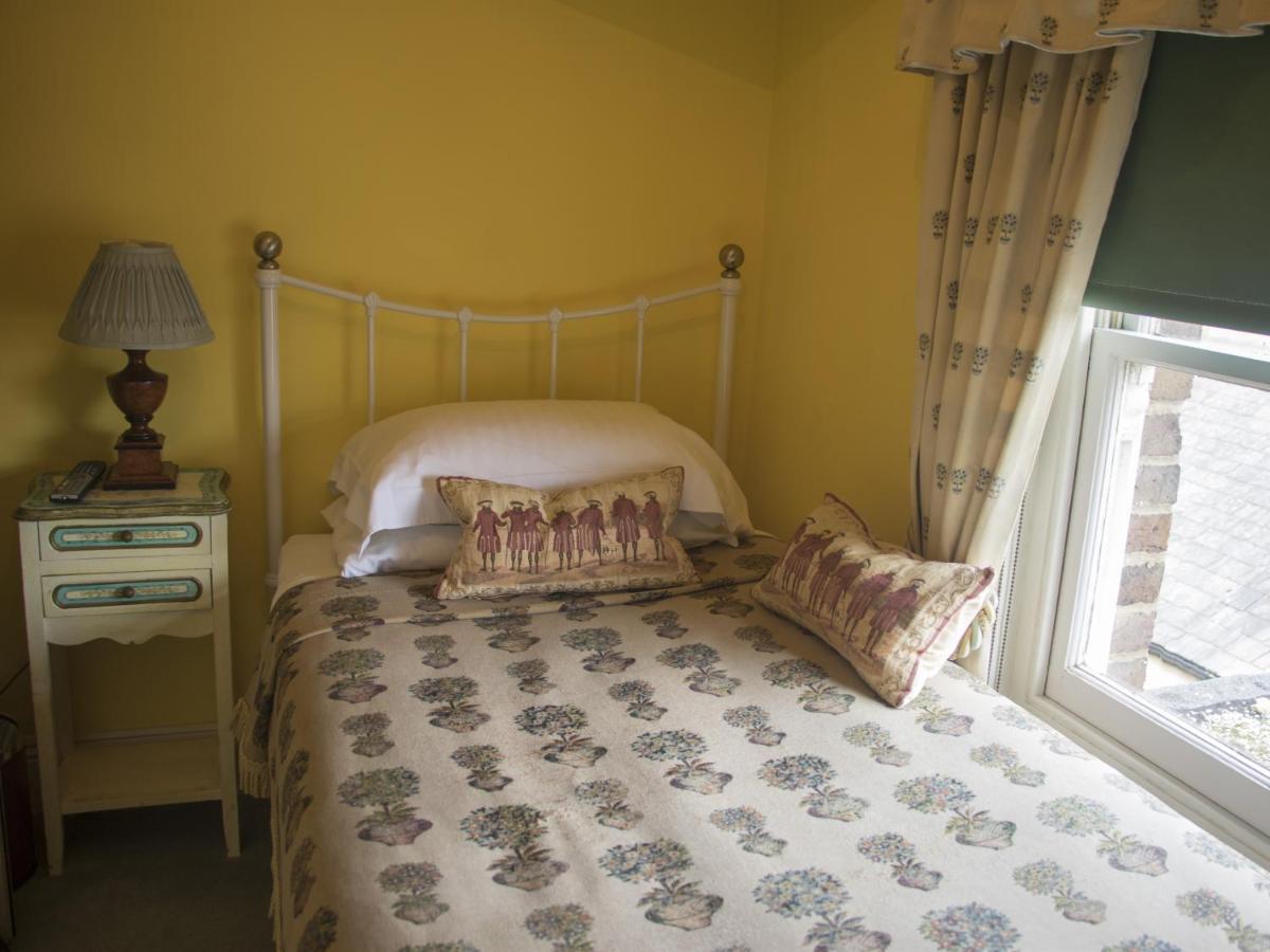Albert & Victoria Guest House イーストボーン エクステリア 写真