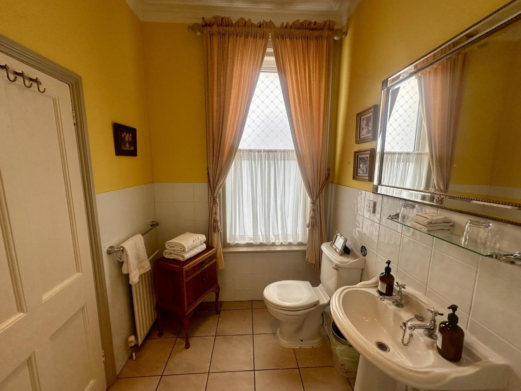 Albert & Victoria Guest House イーストボーン 部屋 写真